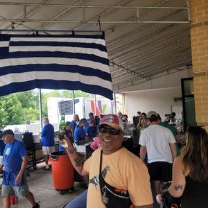 Meet your Posher, Adolph